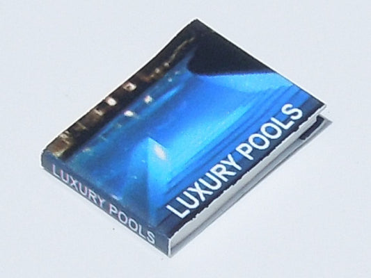 Luxury Pools Book