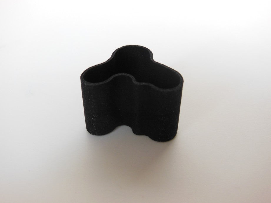 Short Wave Vase in Black