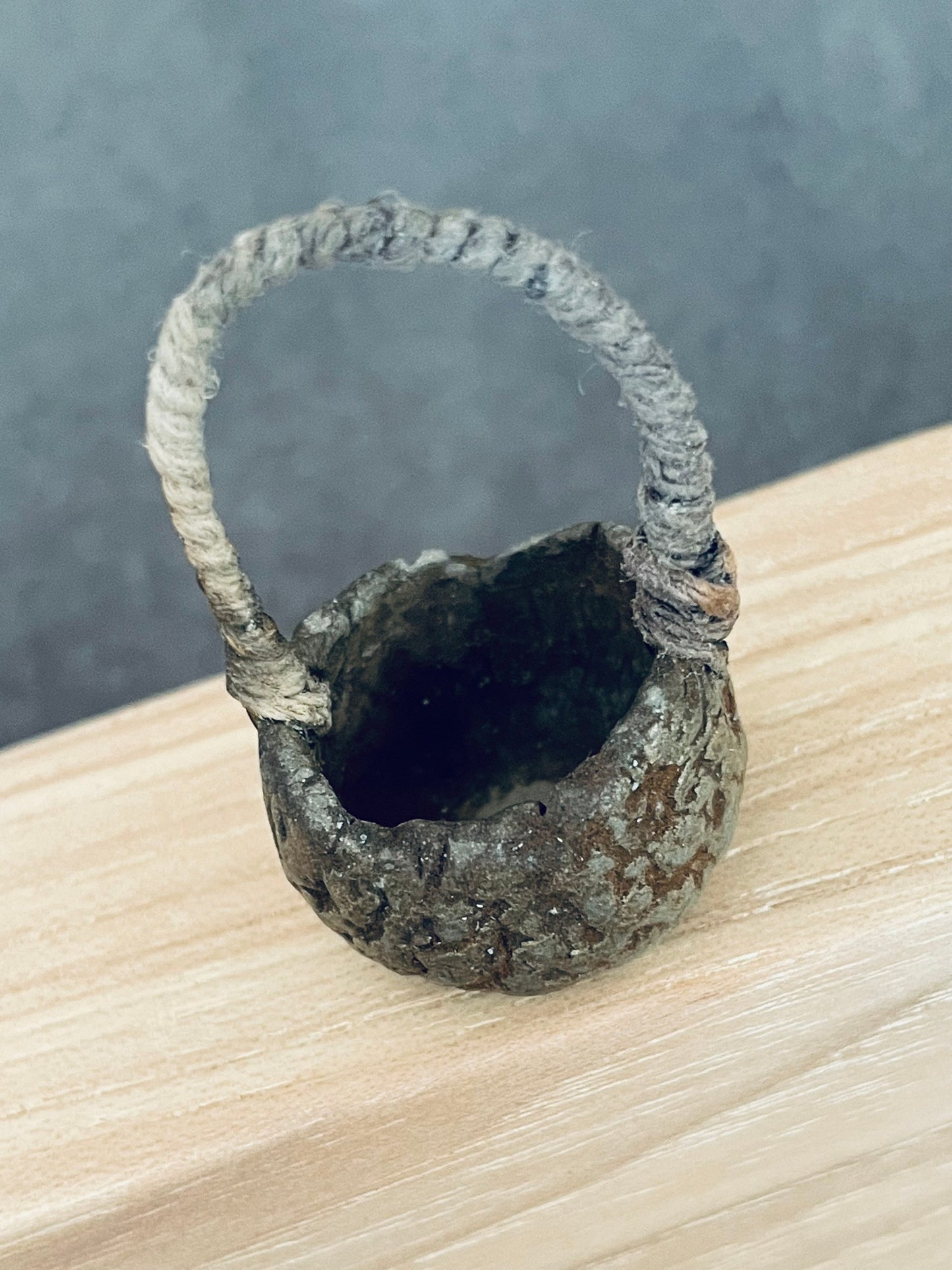 Canyon Bowl with Handle