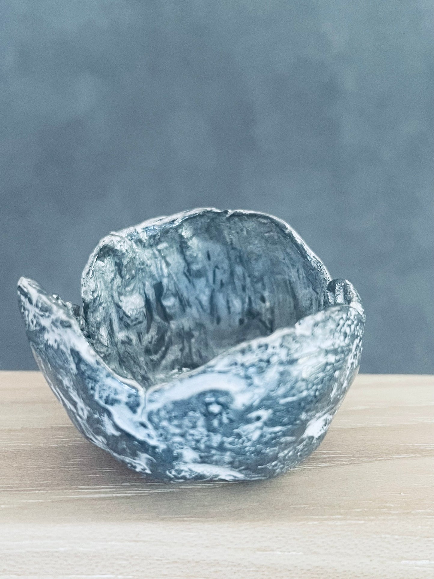 Fisura Gray and White Bowl