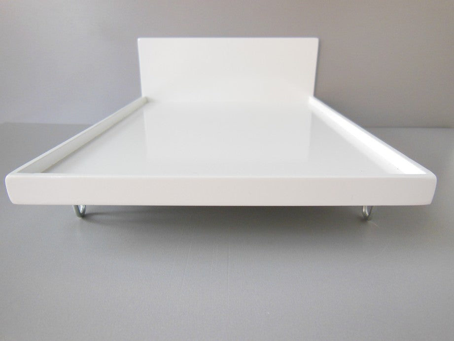 White V Leg Bed