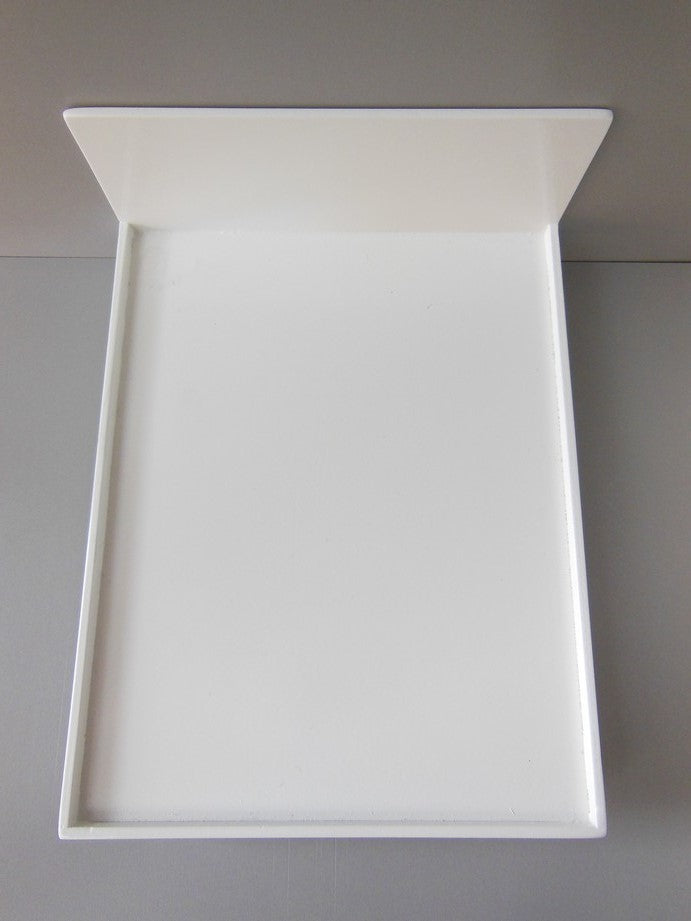 White V Leg Bed