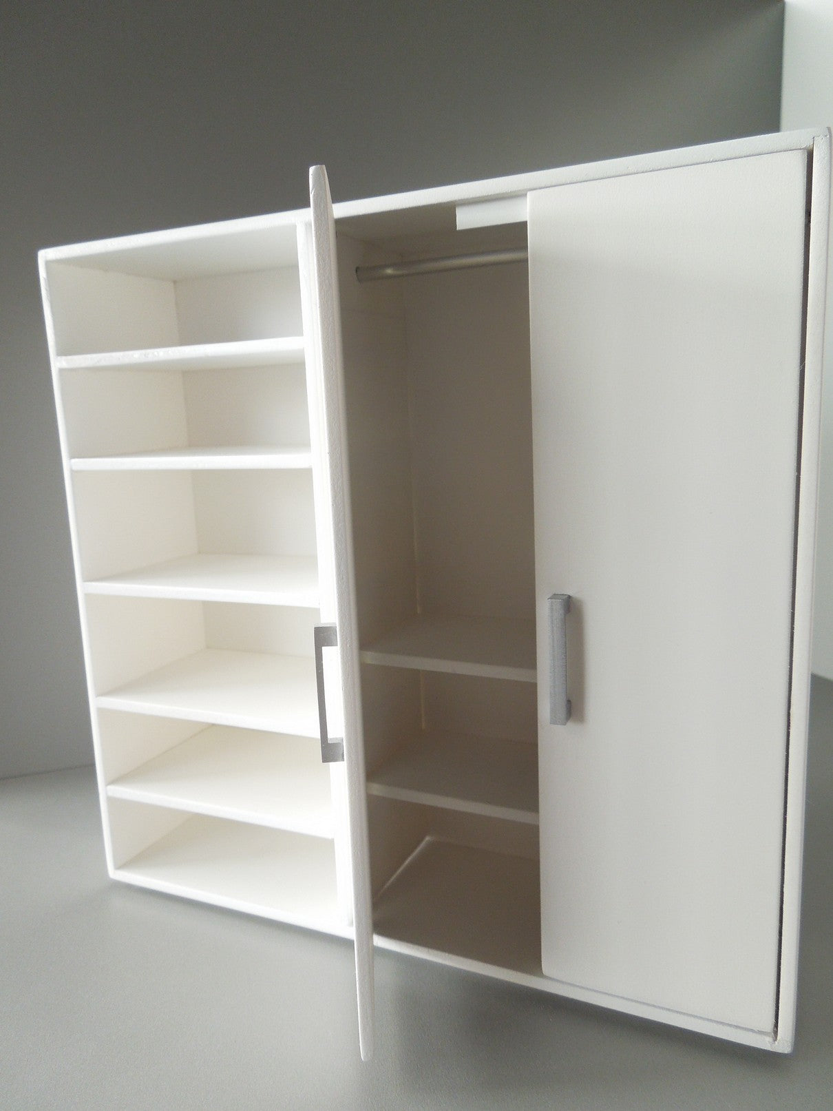Dakota Wardrobe Unit with 2 Doors and Shelving in White