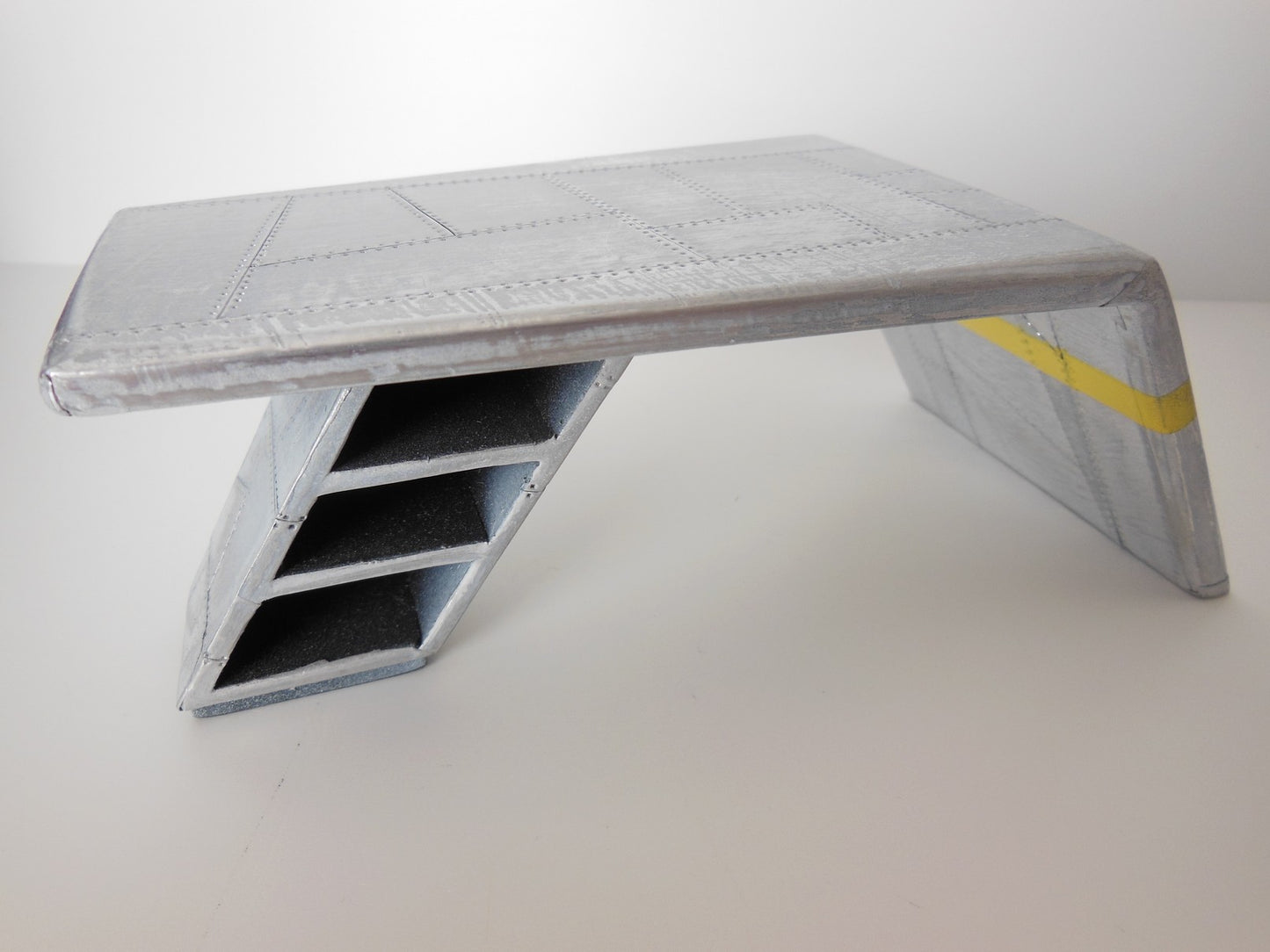 Aviator Desk with Yellow Stripe