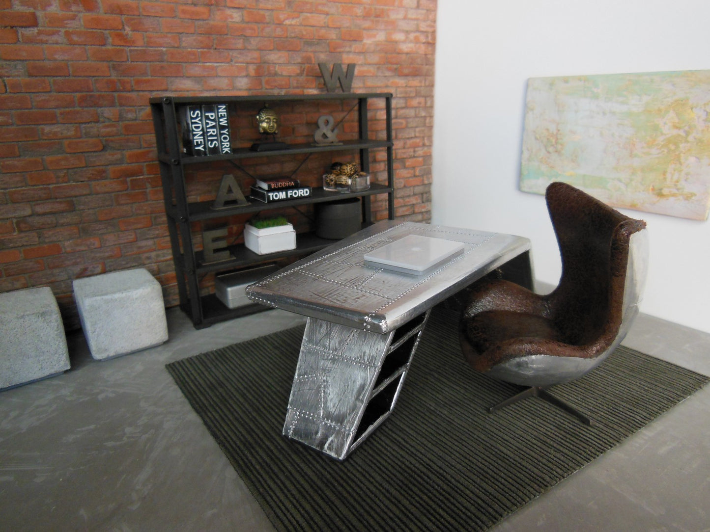 Aviator Desk