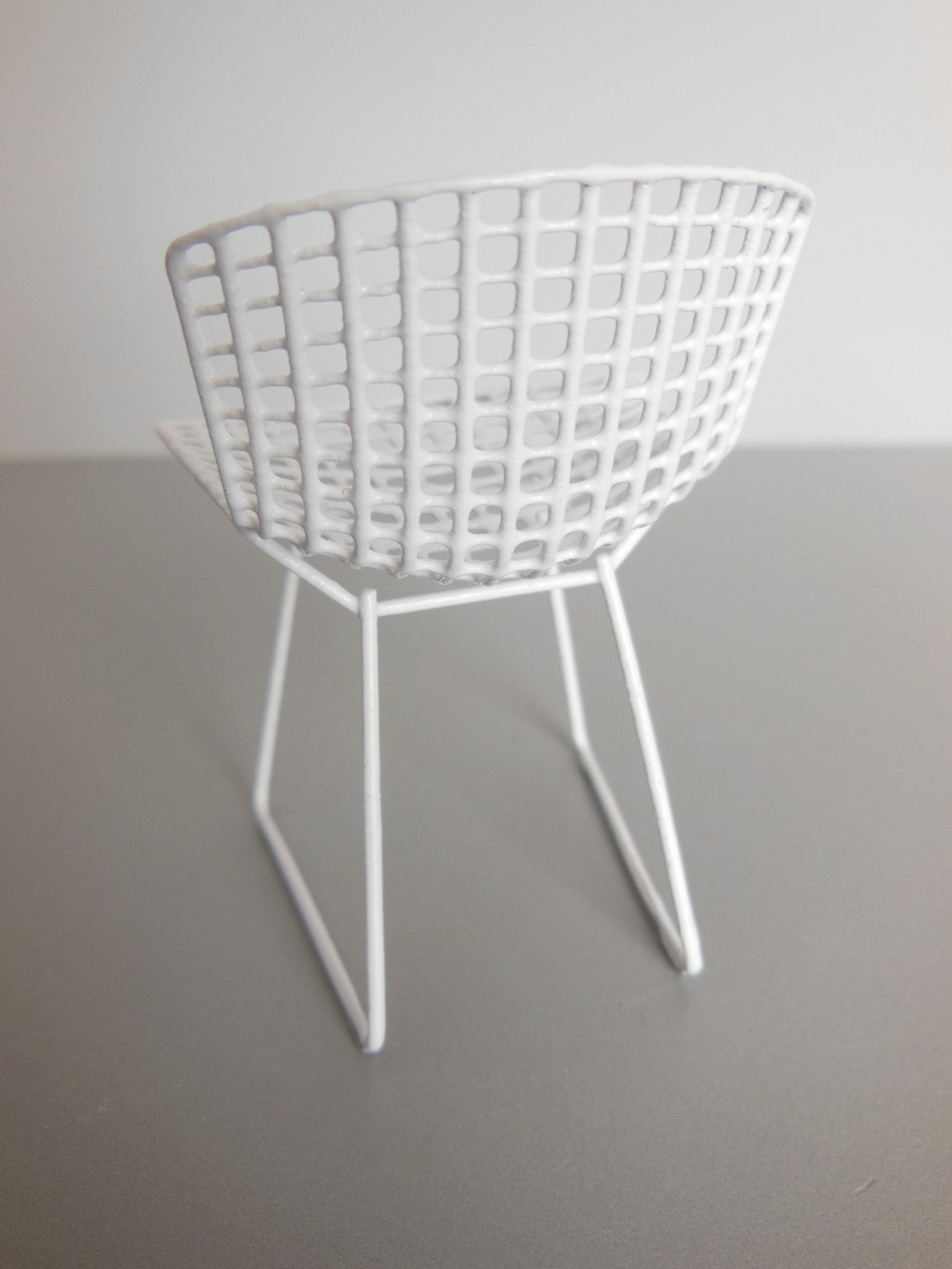 Bertoia Chair in White