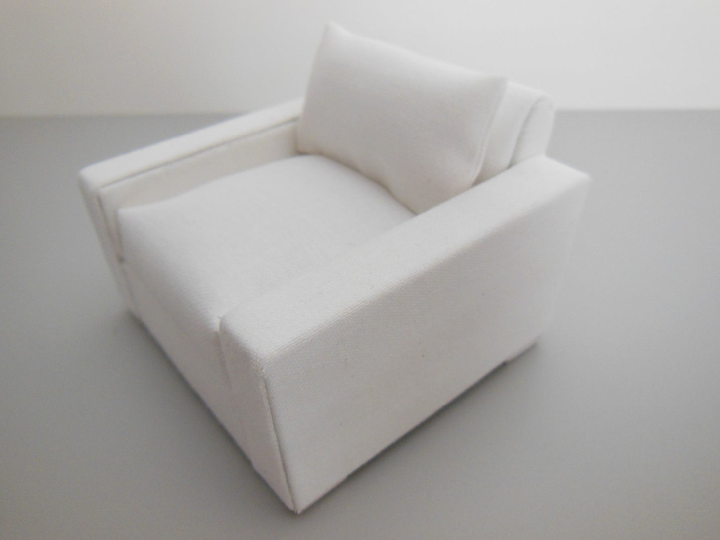 Davis Chair in Linen White