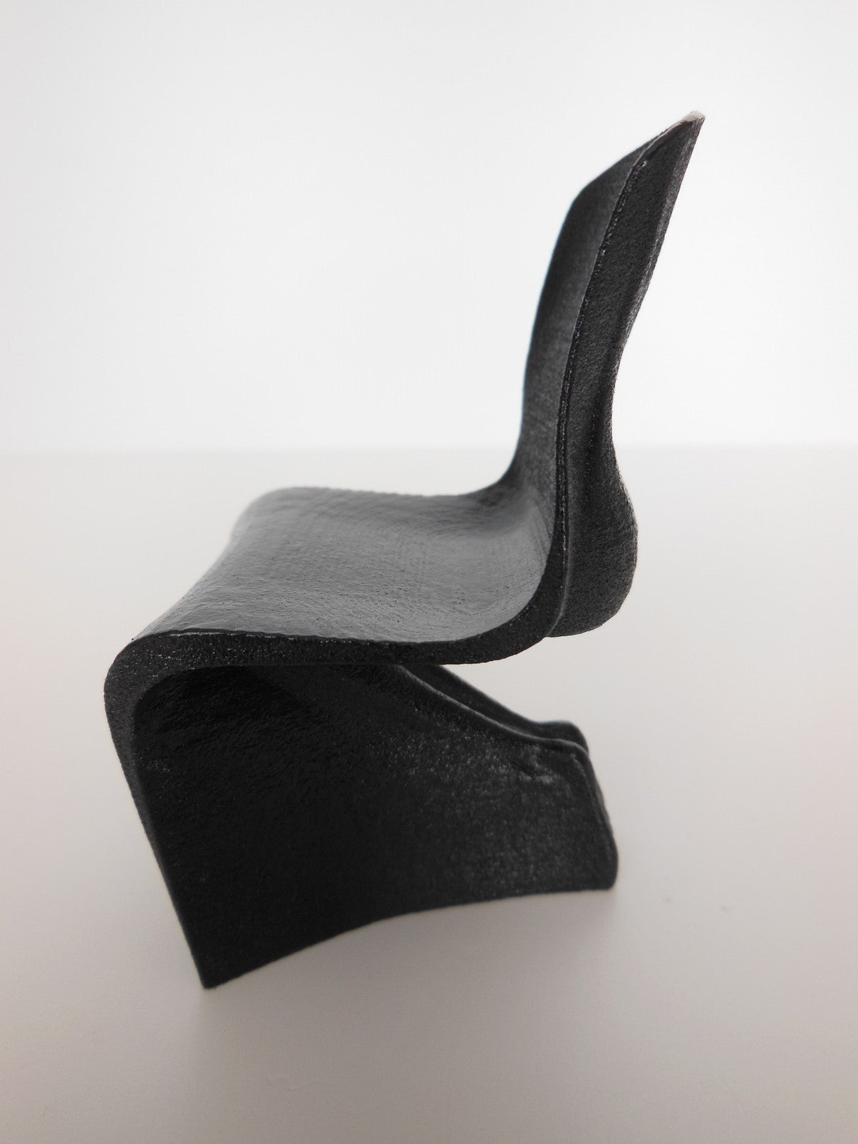Derriere Chair in Black