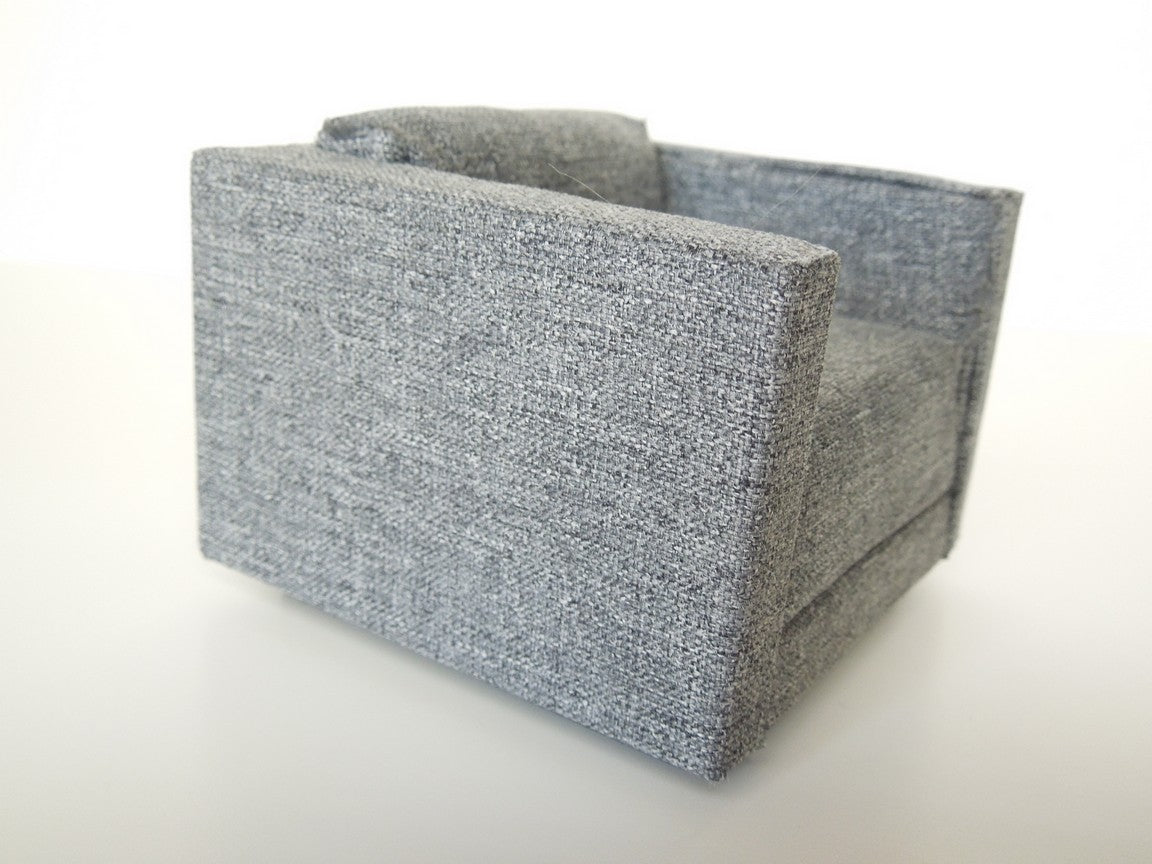 Metro Chair in Light Gray