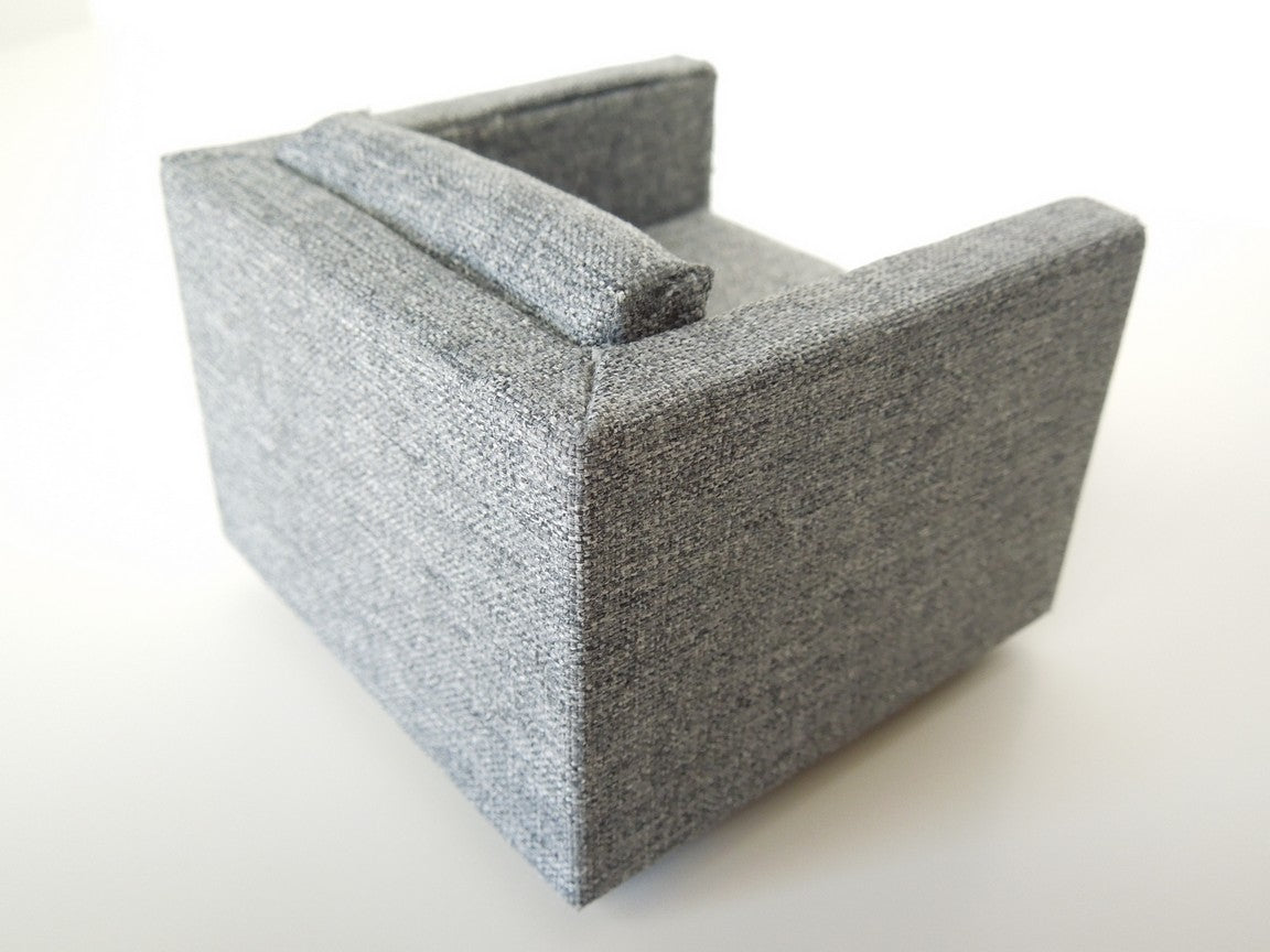 Metro Chair in Light Gray