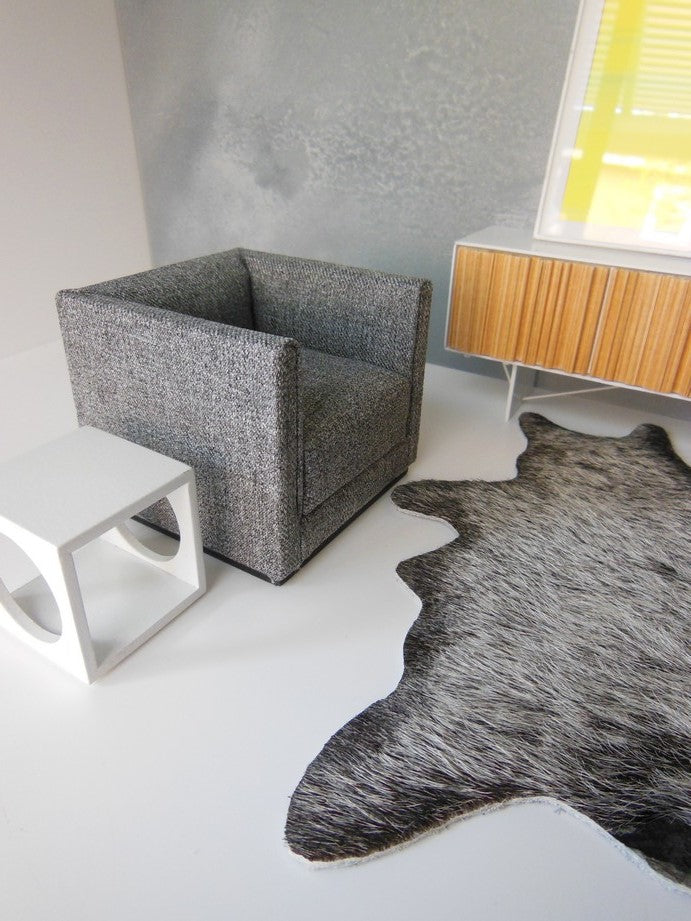 Metro Petite Chair in Gray