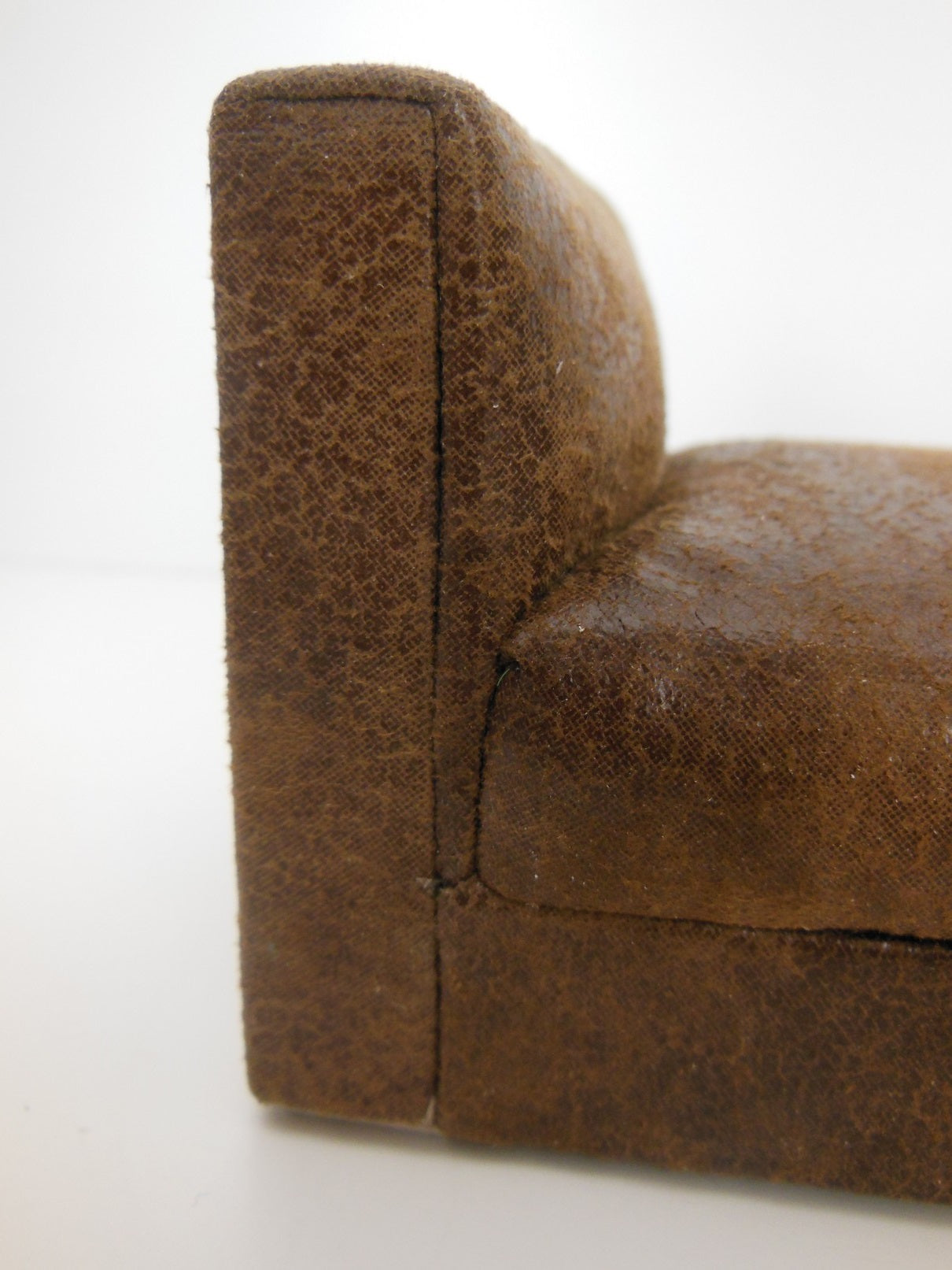 Preston Two Arm Chaise in Vintage Brown