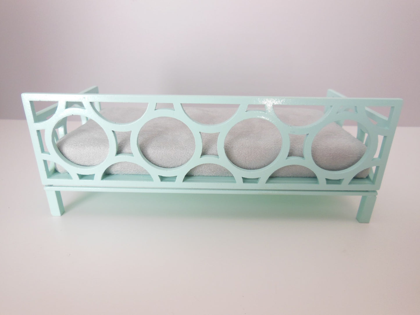 Cortez Daybed with Light Blue Frame and Gray Mattress