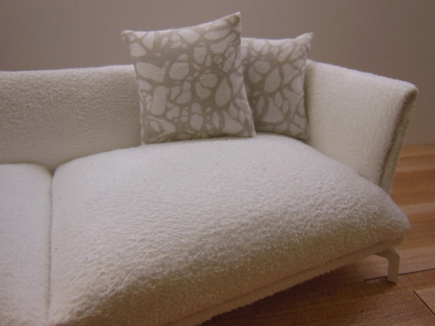 Lusso Couch in White Micro Suede