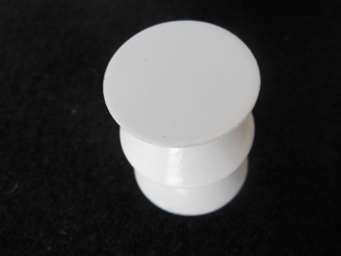 Nova Stool in White