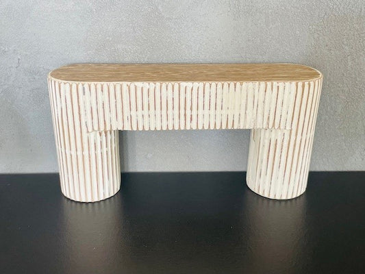 Ondra Console Table