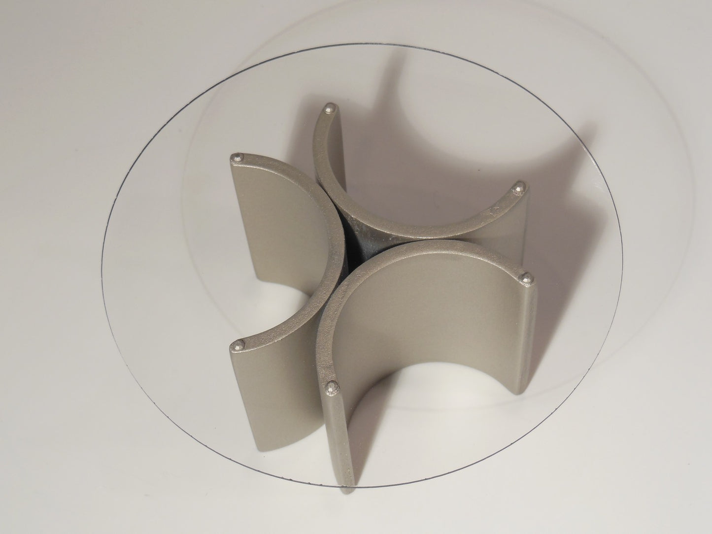 Lotus 3 Dining Table in Champagne
