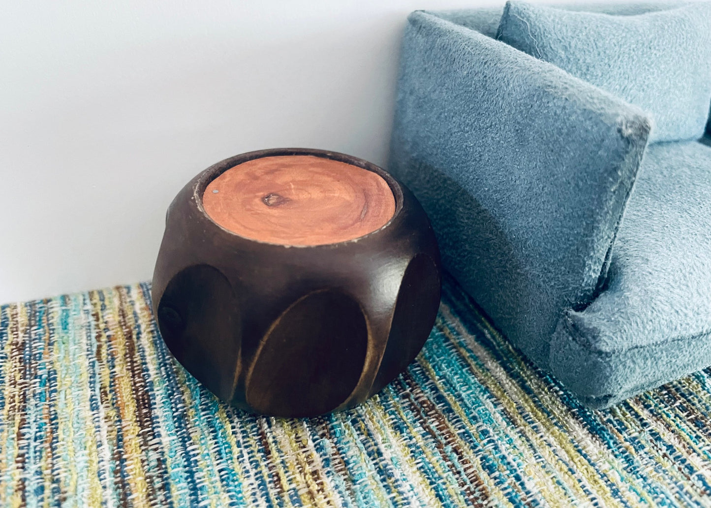 Round Wood Accent End Table with Reversible Top