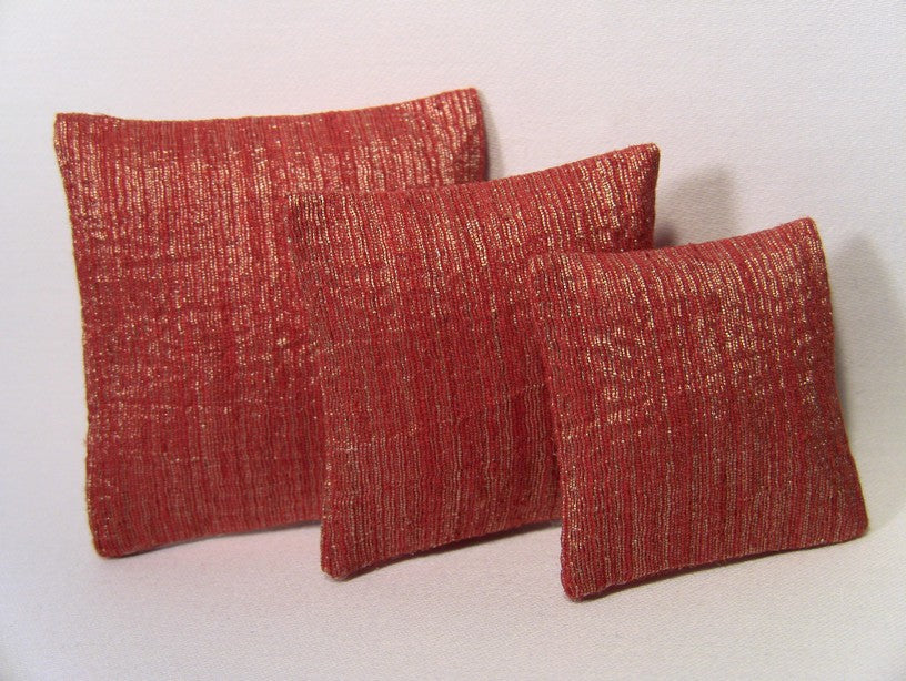 Mandarin Metallic Medium Square Pillow