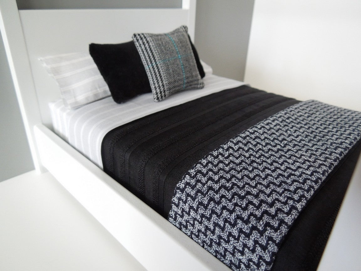Black Stripe Duvet