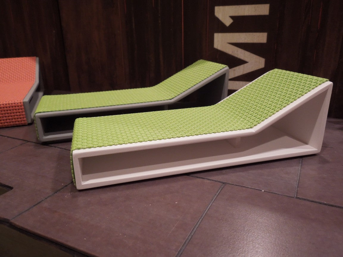 Aero Chaise - Green on Gray Base