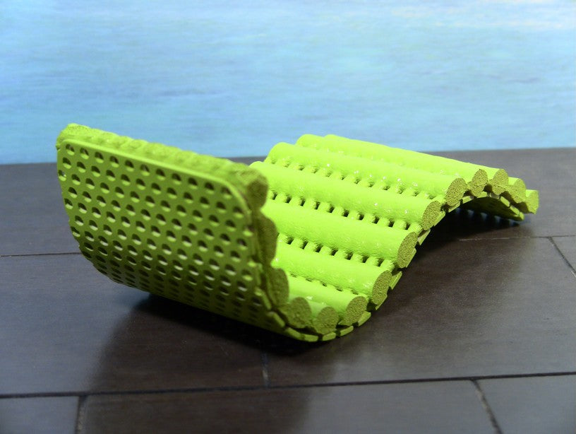 Ribb Chaise in Green