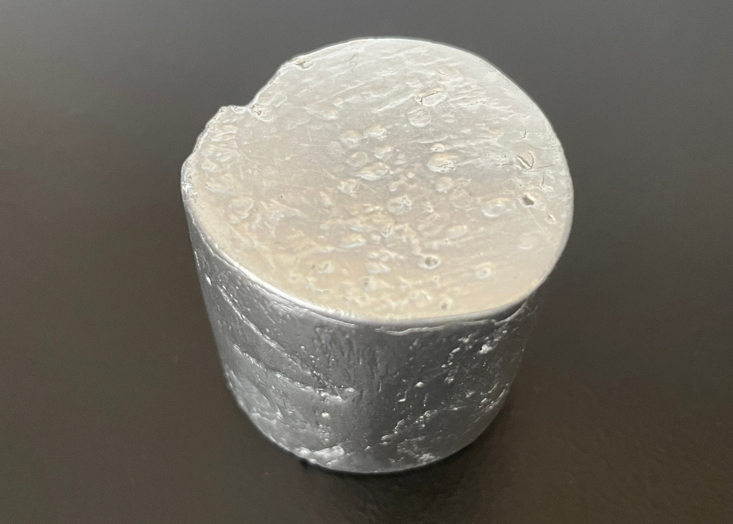 Driftwood Round Accent End Table in Silver Finish