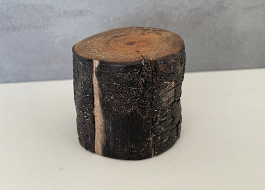 Driftwood Round Accent End Table in Burnt Wood Finish