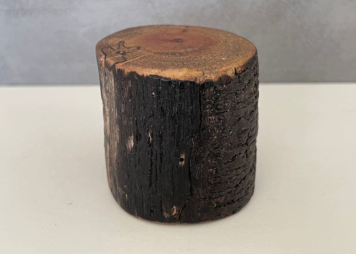 Driftwood Round Accent End Table in Burnt Wood Finish