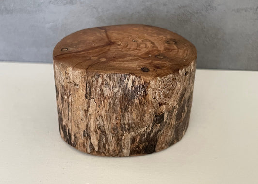 Driftwood Round Table in Burnt Wood Finish