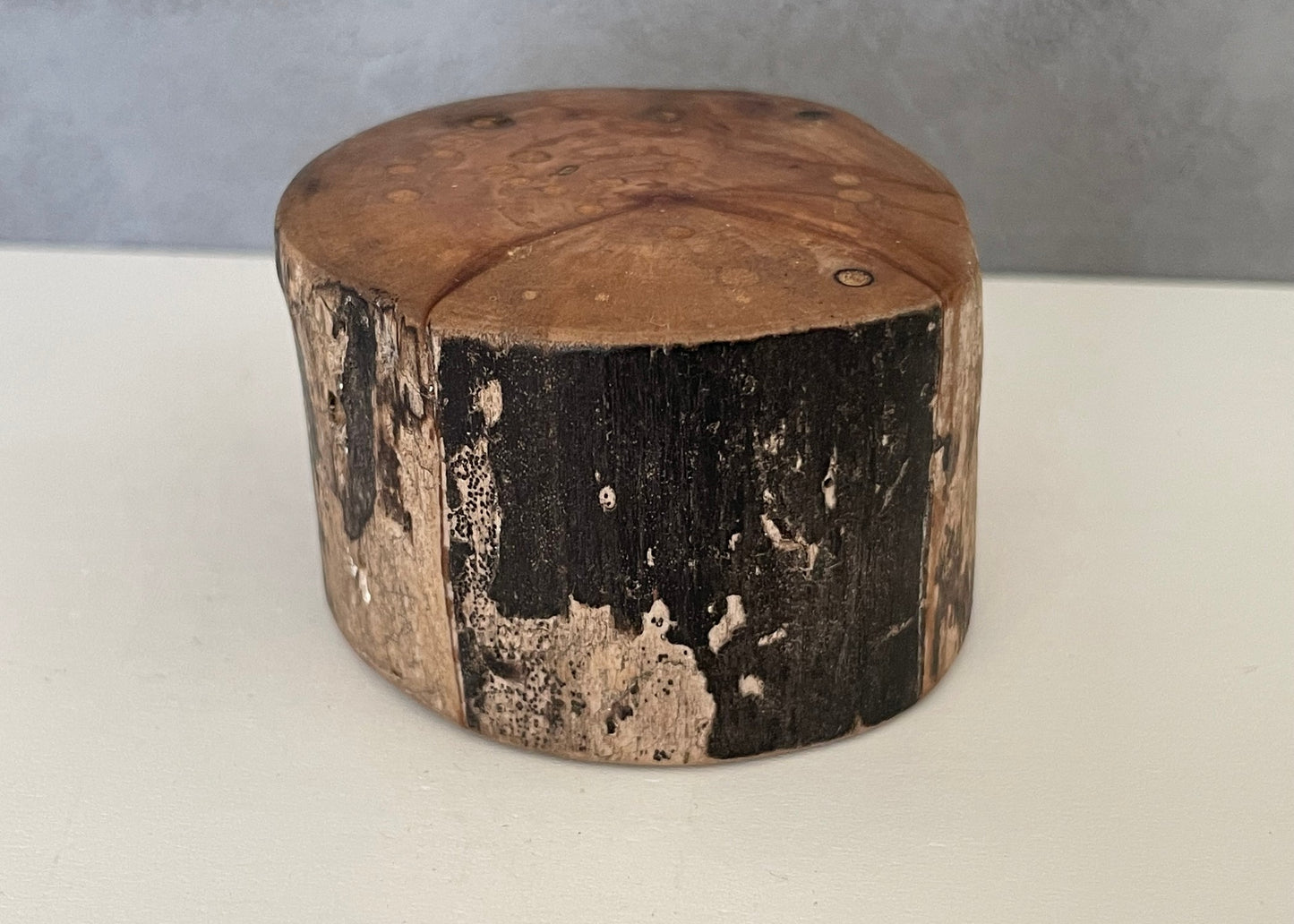 Driftwood Round Table in Burnt Wood Finish