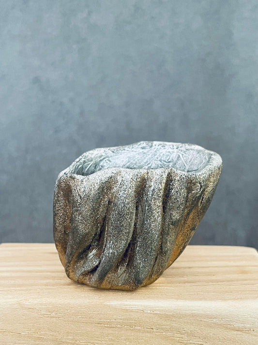 Strata Gold & Silver Vase