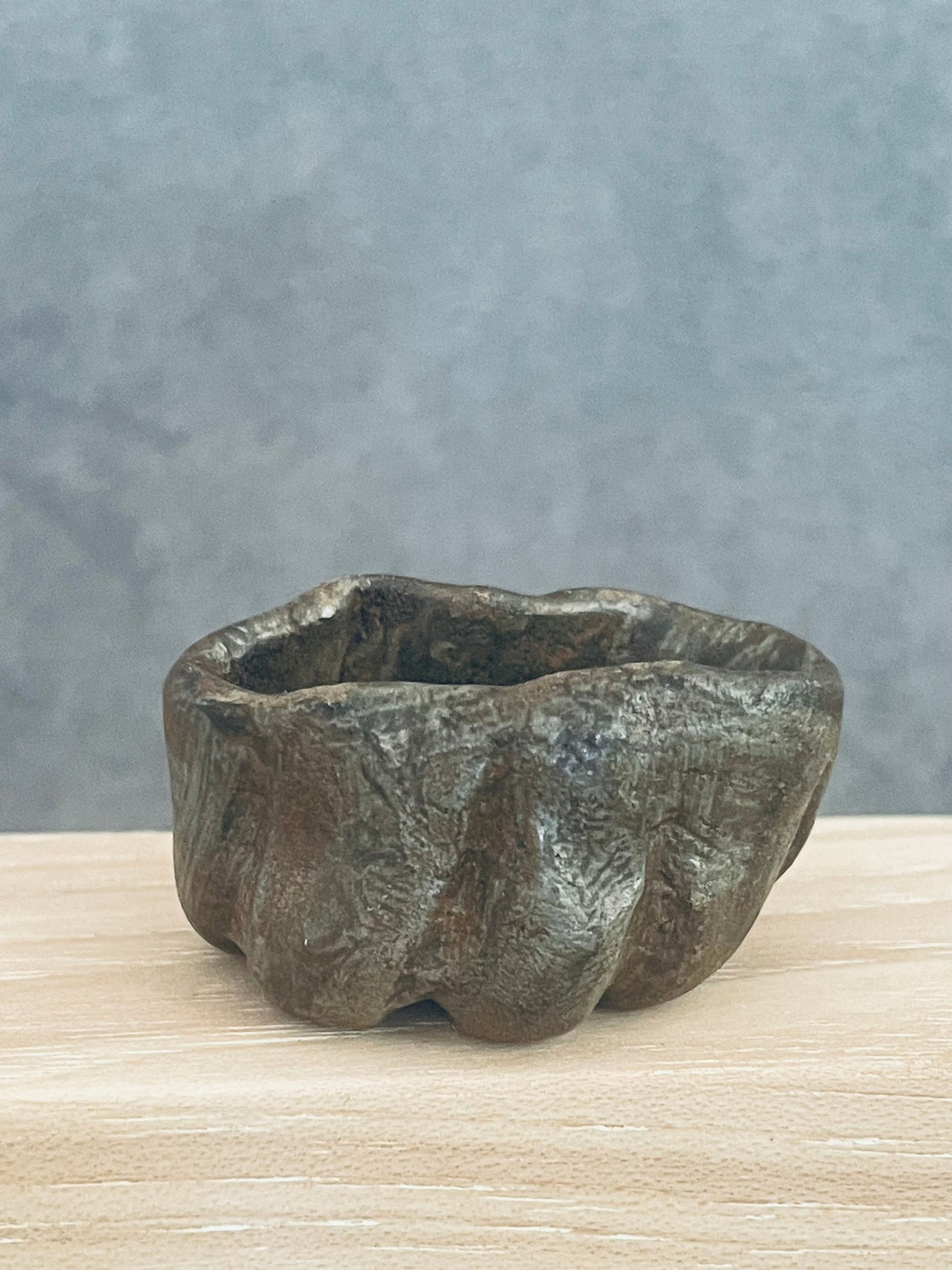 Strata Rust Bowl