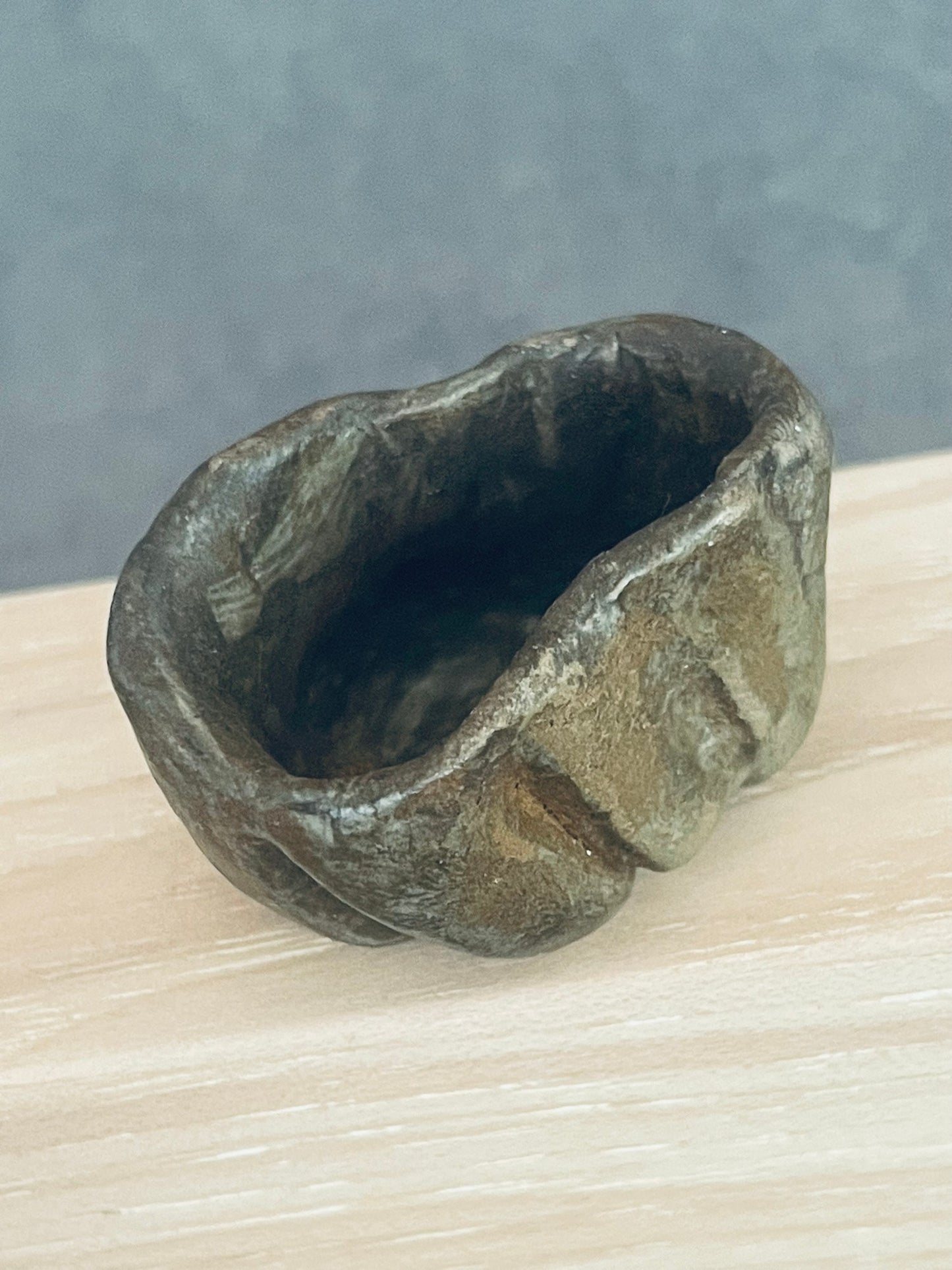 Strata Rust Bowl