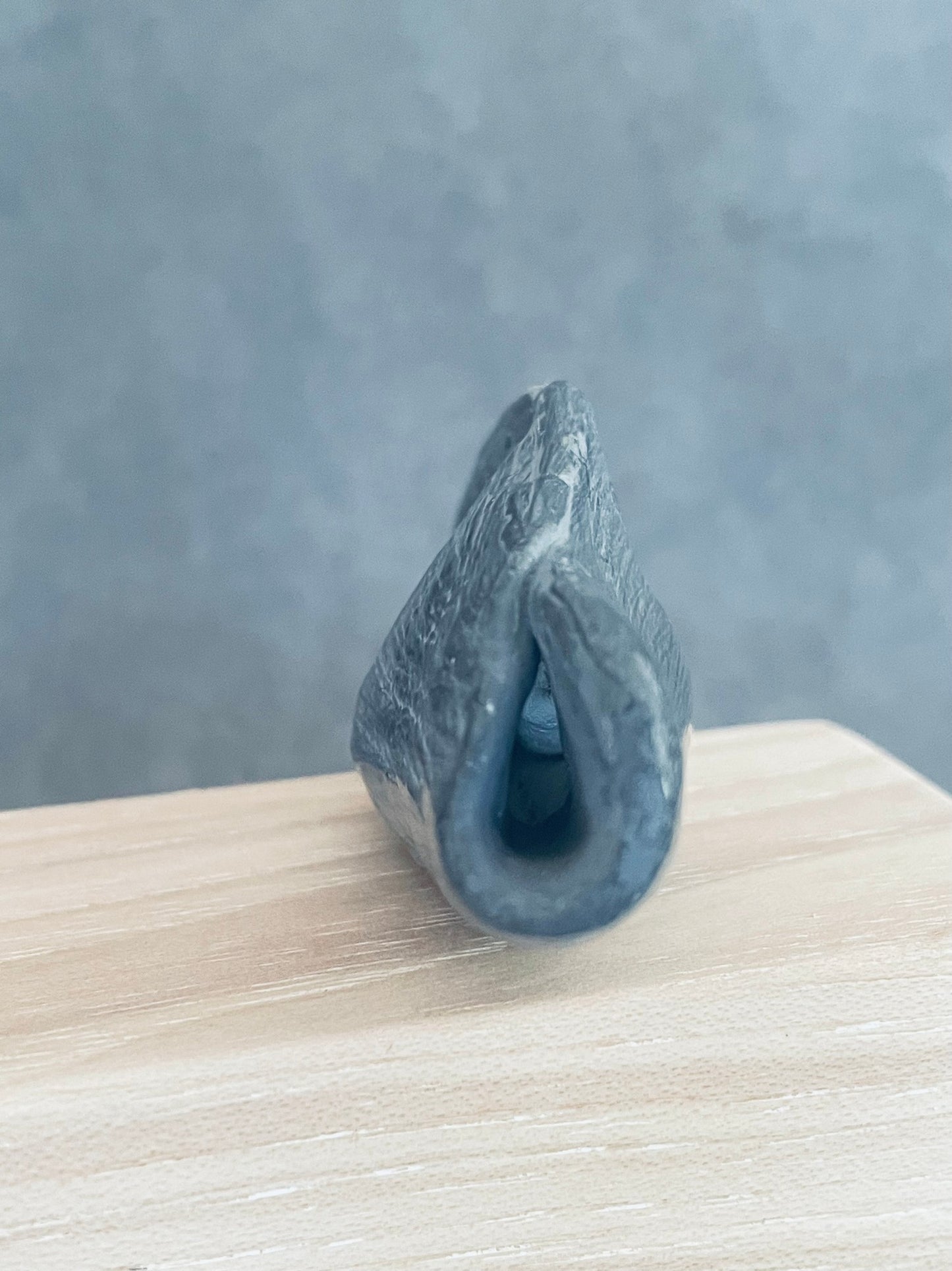 Kolos Sculpted Vase