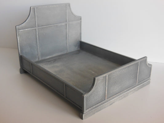 Cortina Bed in Aged Silver