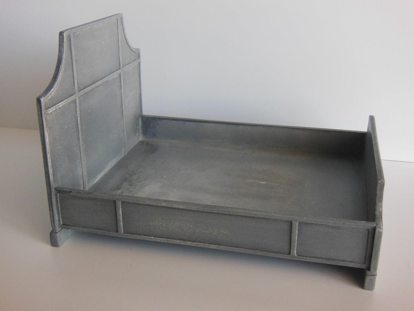 Cortina Bed in Aged Silver