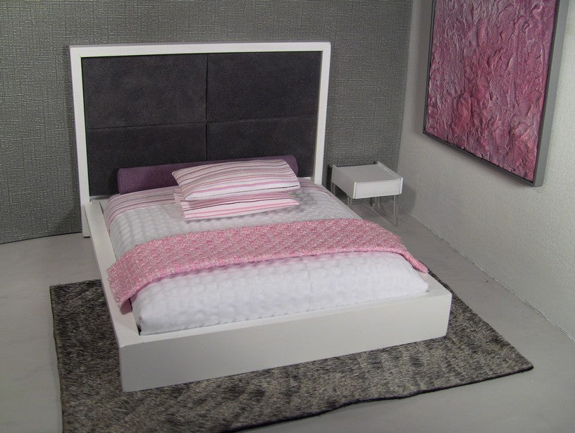 White Platform Bed with Grey 4-Panel Insert
