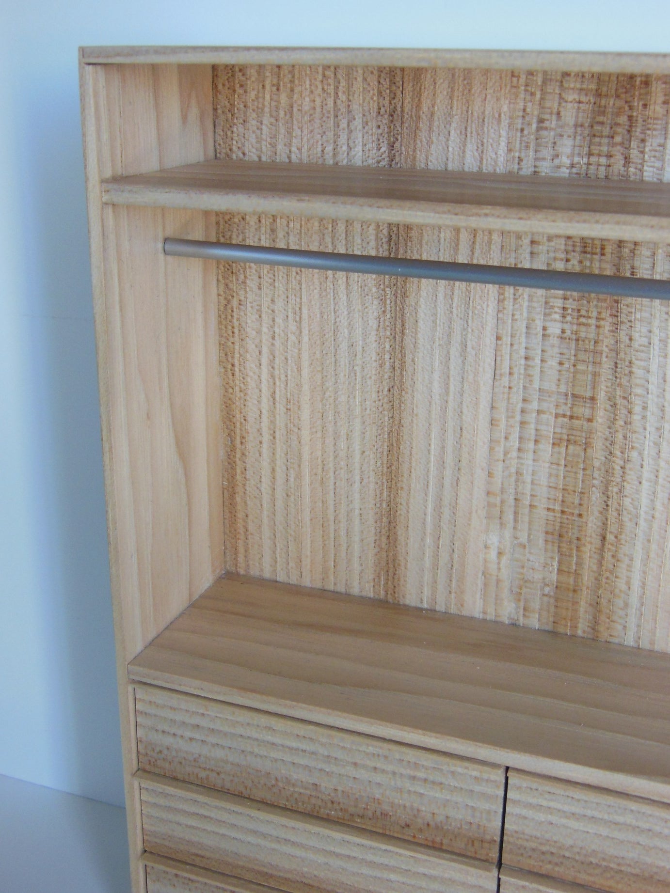 Arvo Wardrobe with 6 Drawers
