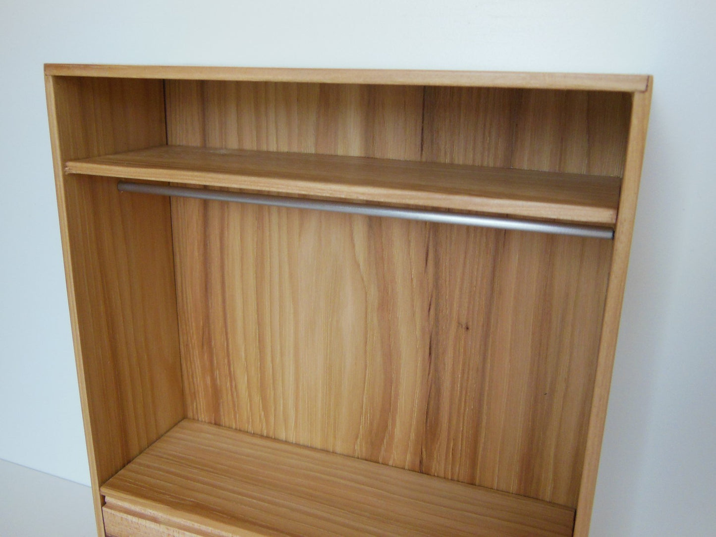 Arvo Wardrobe with 4 Drawers