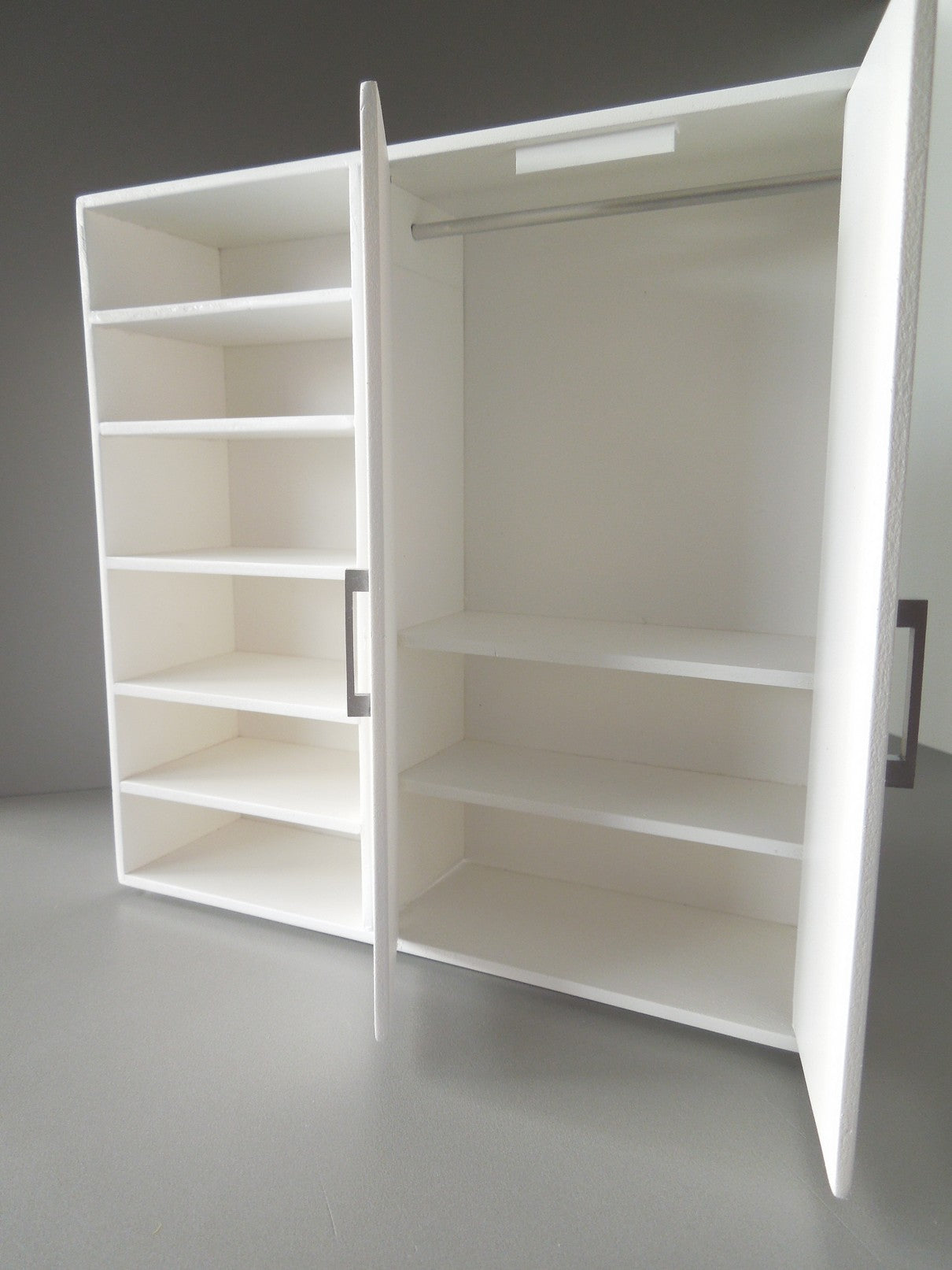 Dakota Wardrobe Unit with 2 Doors and Shelving in White