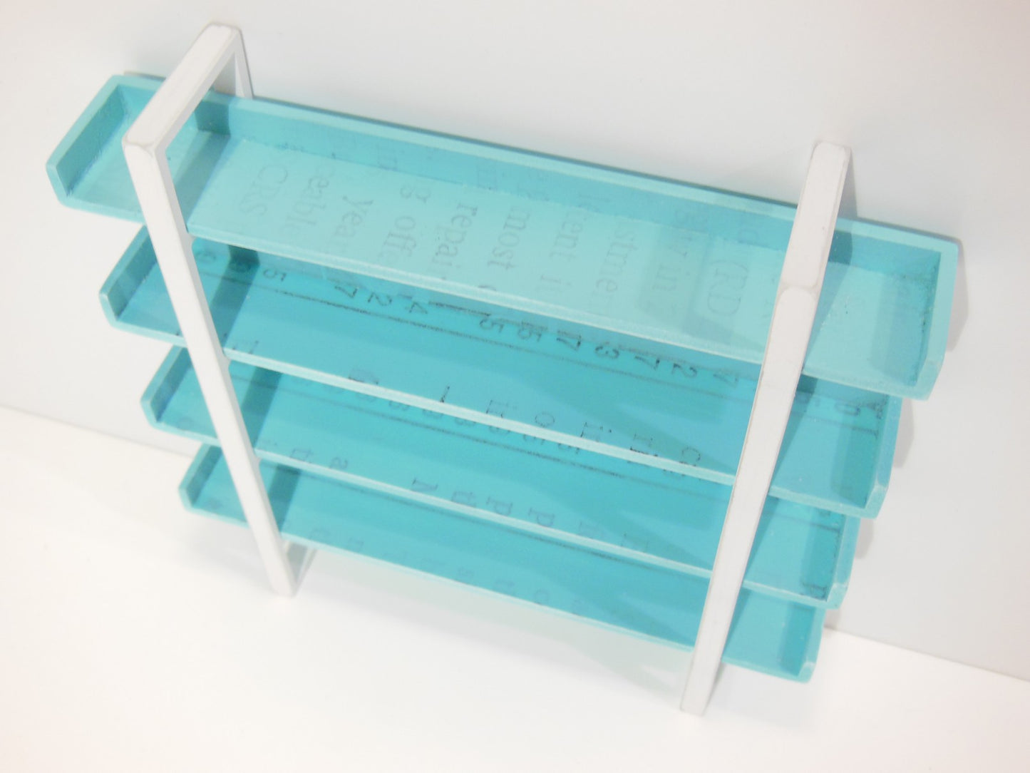 Studio 4 Tier Shelving Unit in Tiffany Blue/White