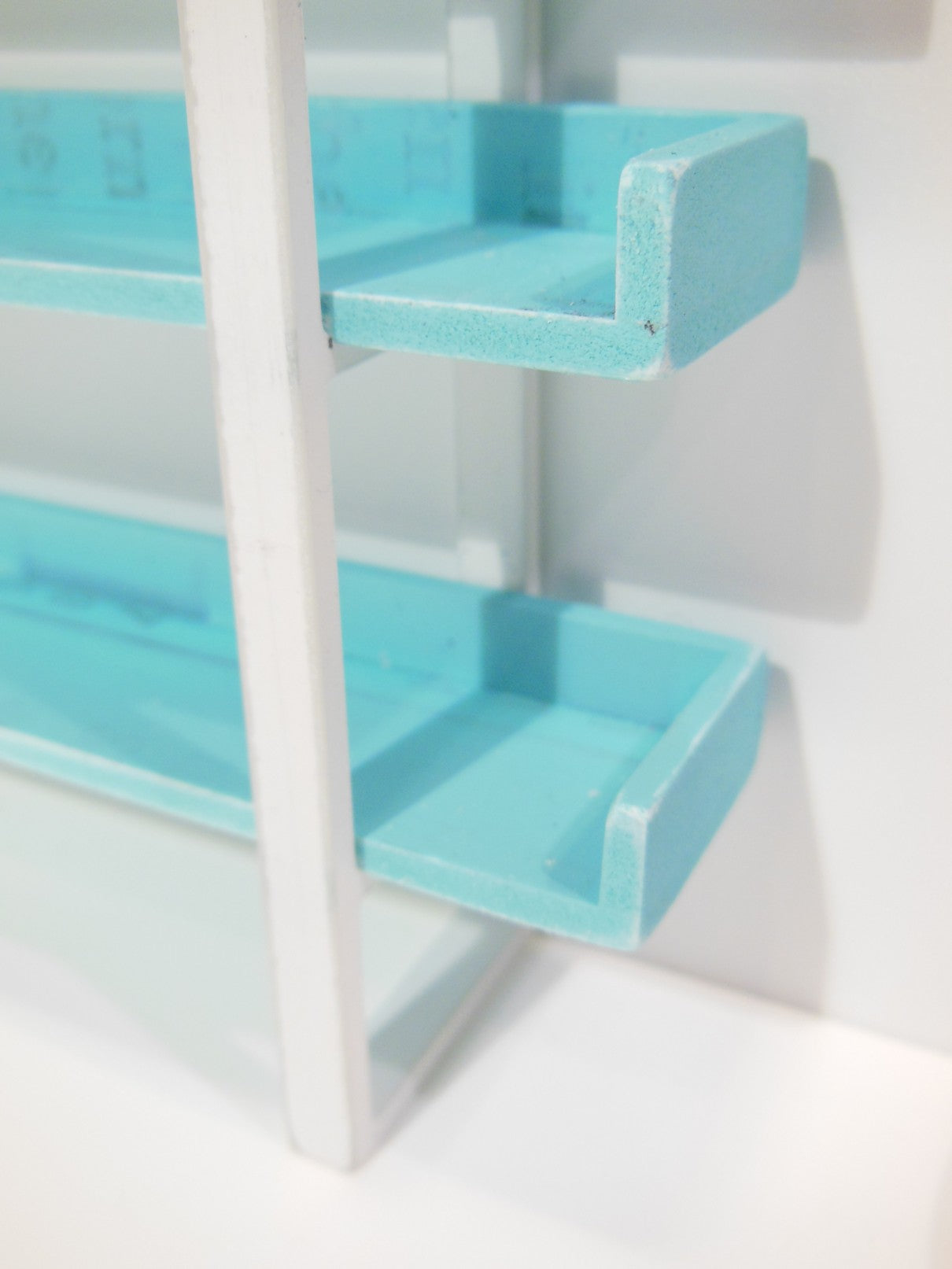 Studio 4 Tier Shelving Unit in Tiffany Blue/White