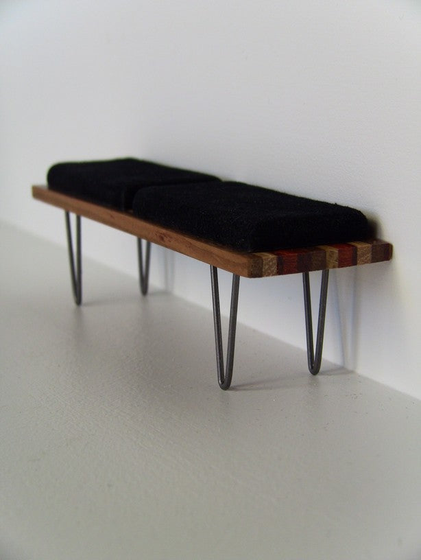 M.U.T.T. Bench with 2 Cushions
