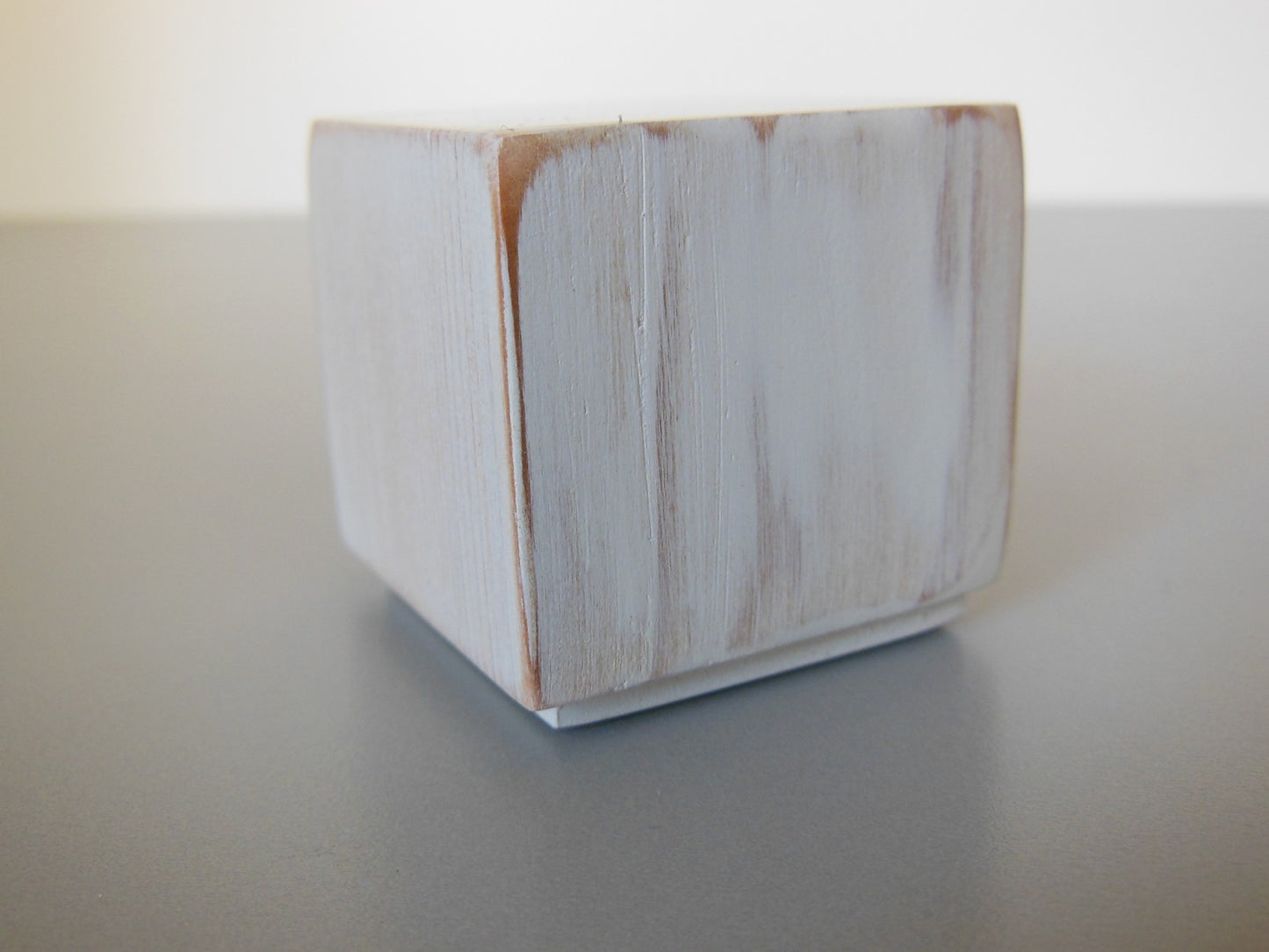 Distressed White Cube