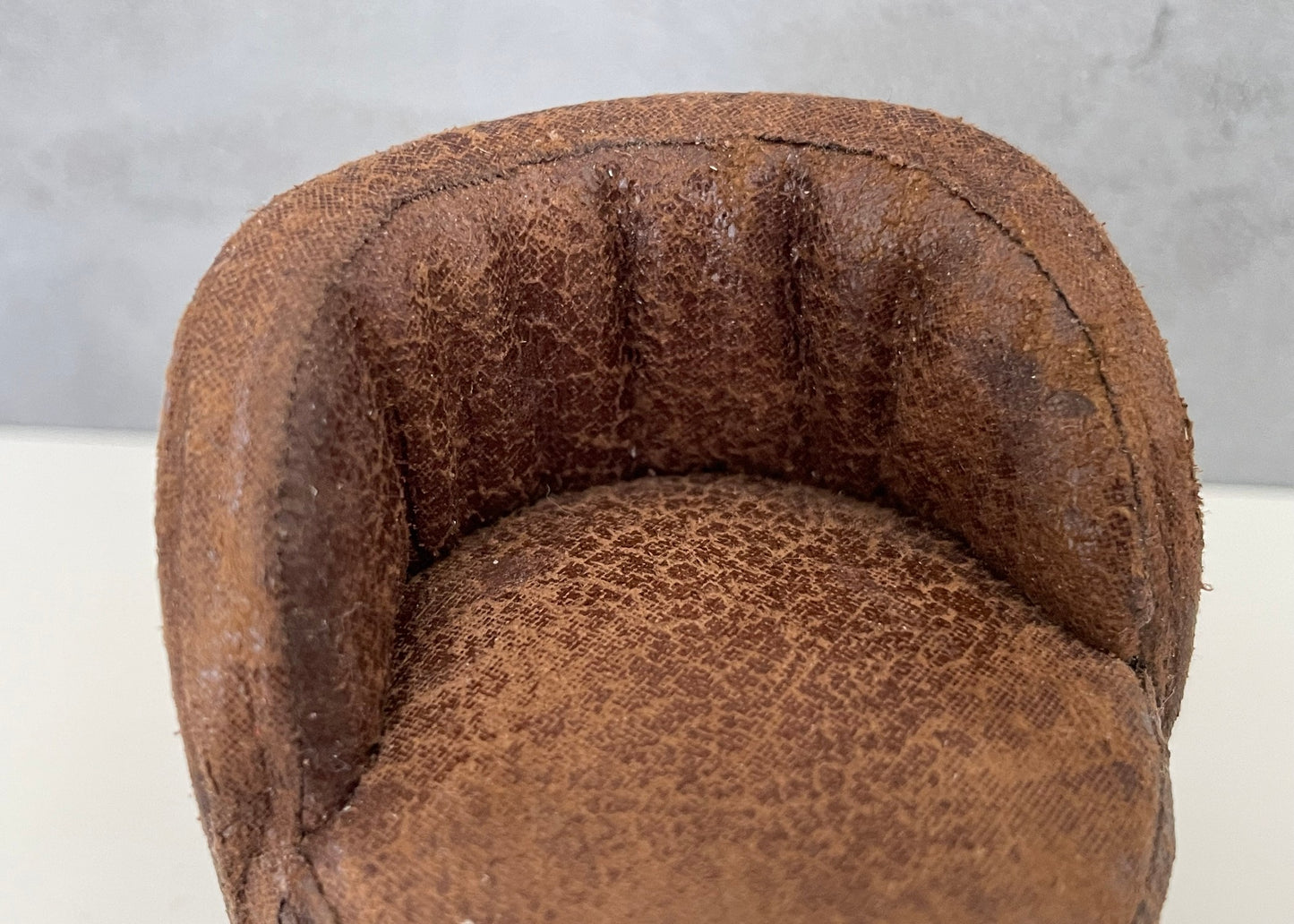 Barrel Chair in Vintage Brown