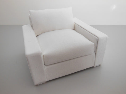 Davis Chair in Linen White