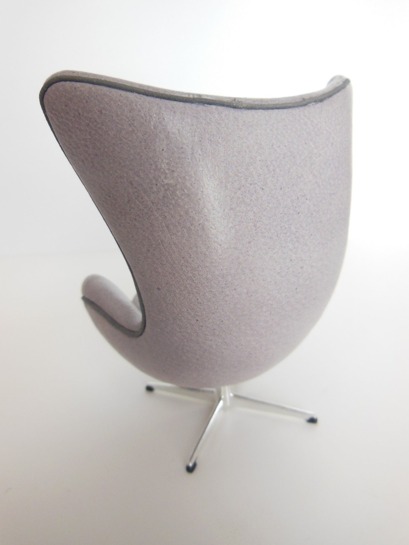 Egg Chair in Gray Leather with Dark Gray Trim