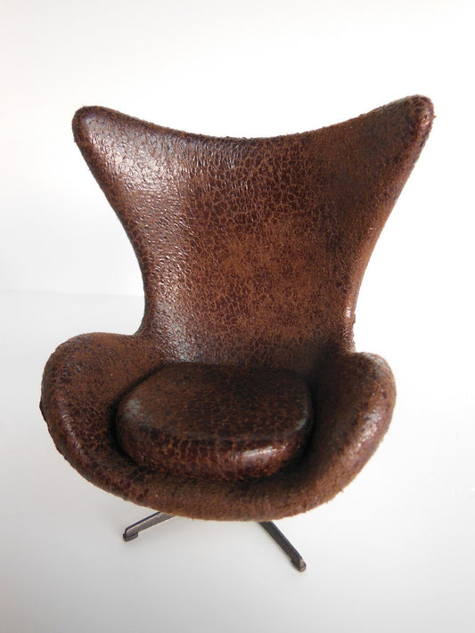 Egg Chair in Vintage Brown Fabric
