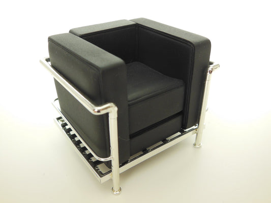 Le Corbusier Petit Lounge Chair Stock Black